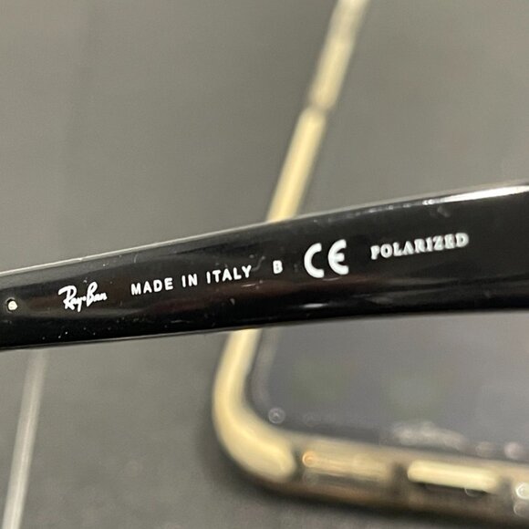 Ray-Ban RB2140 Original Wayfarer Classic. (JB1280) - Picture 3 of 5